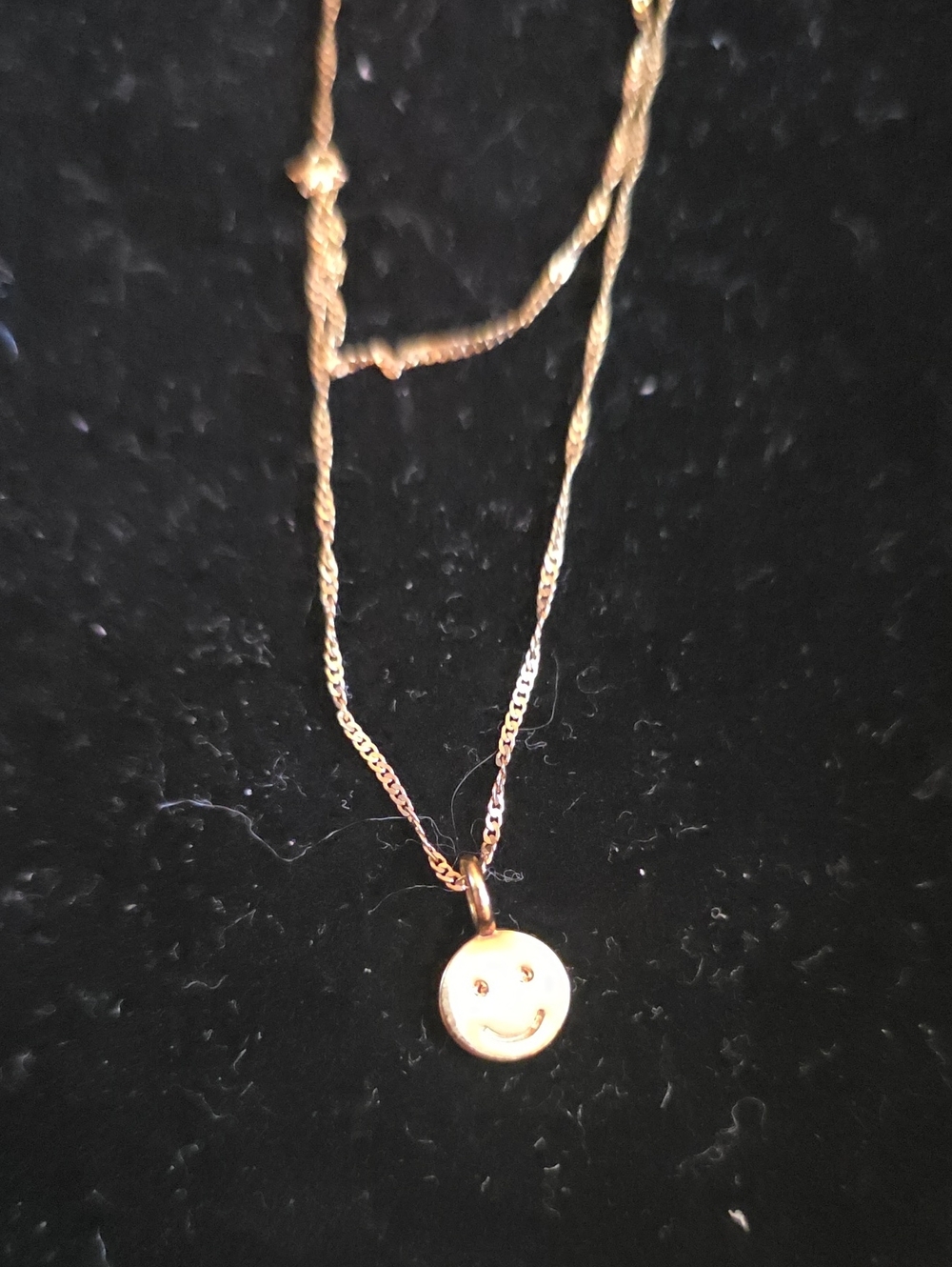 LC Lauren Conrad Gold Smiley Pendant Necklace
